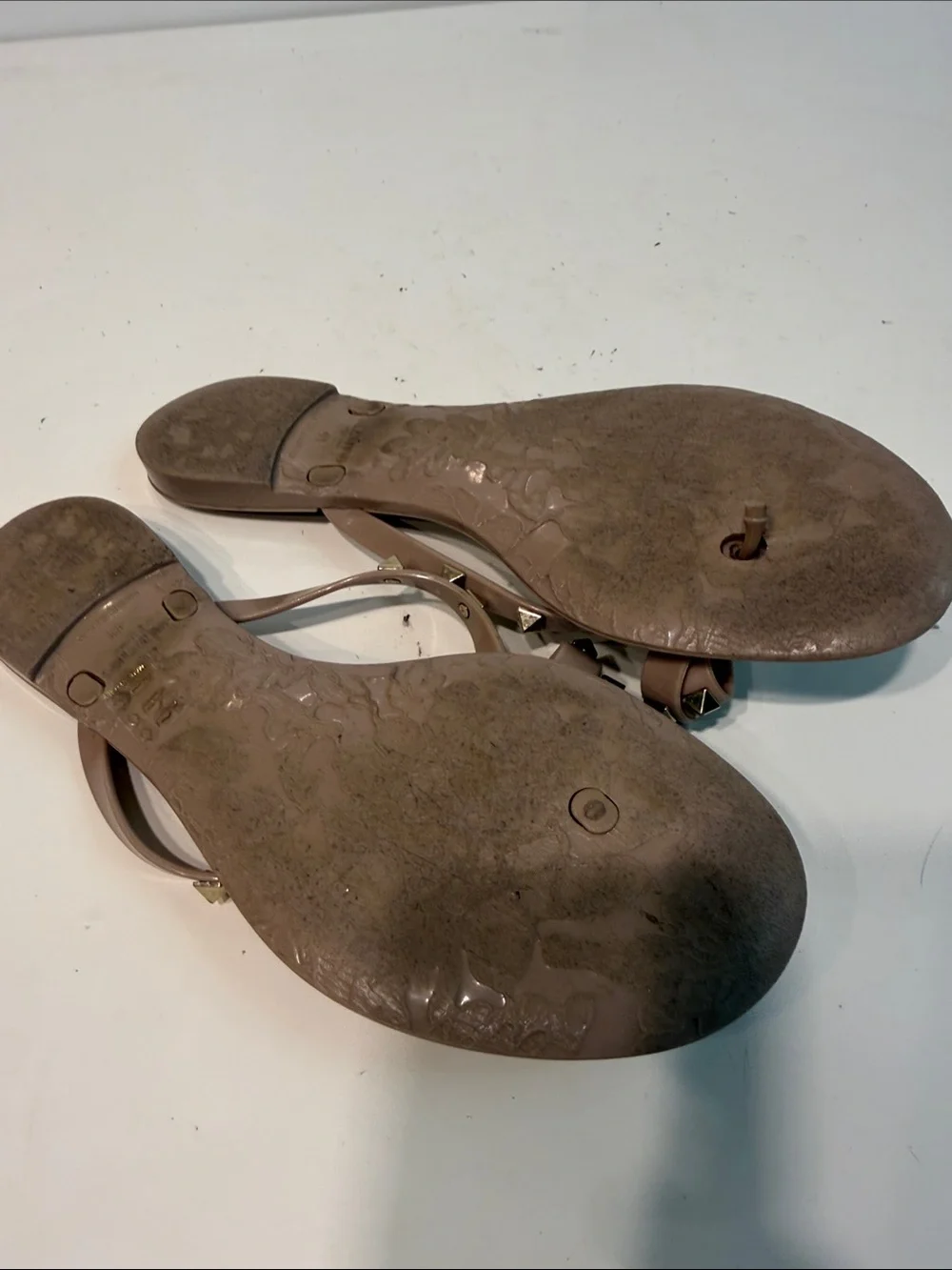 Used Valentino Garavani Studded Bow Jelly Flip Flops - Nude 41 women’s